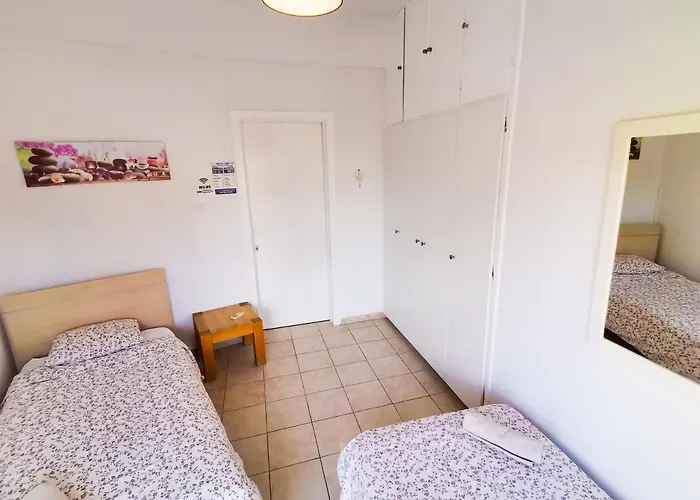 Проживання в сім'ї Central Square Nomadic *