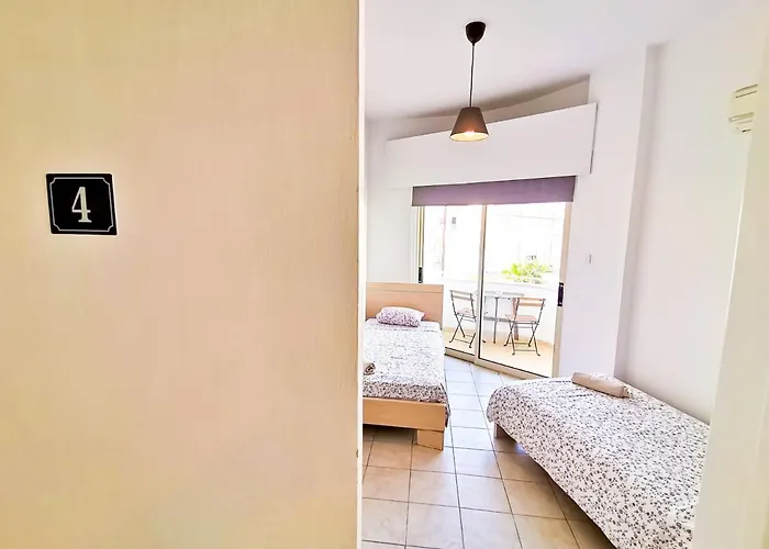 Central Square Nomadic Larnaca